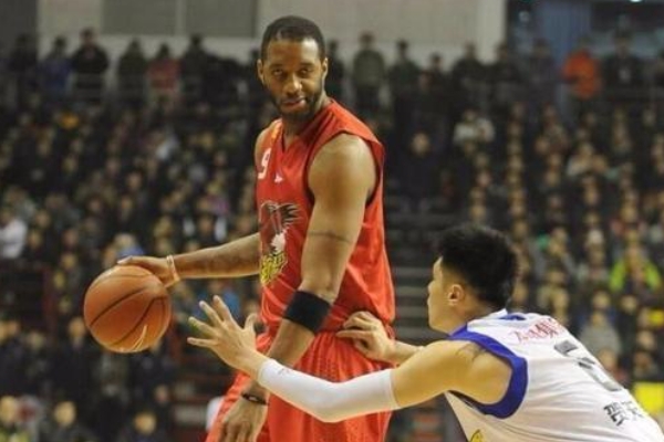 CBA歷史上哪位外援給中國球隊(duì)帶來最大幫助？